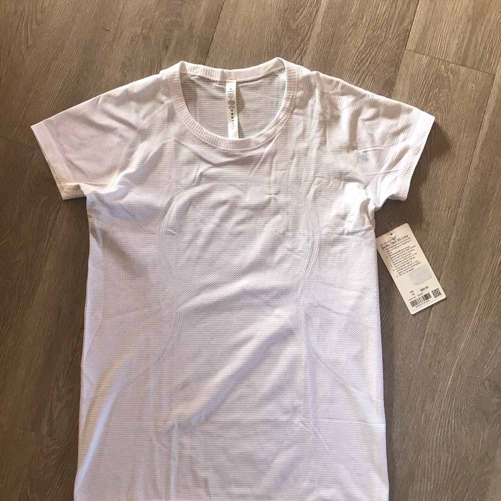 Lululemon Swiftly Tech Short sleeve tee